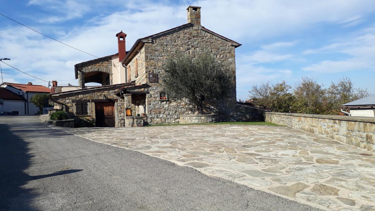 Wine House Rakar Guest House Gračišče Bagian luar foto