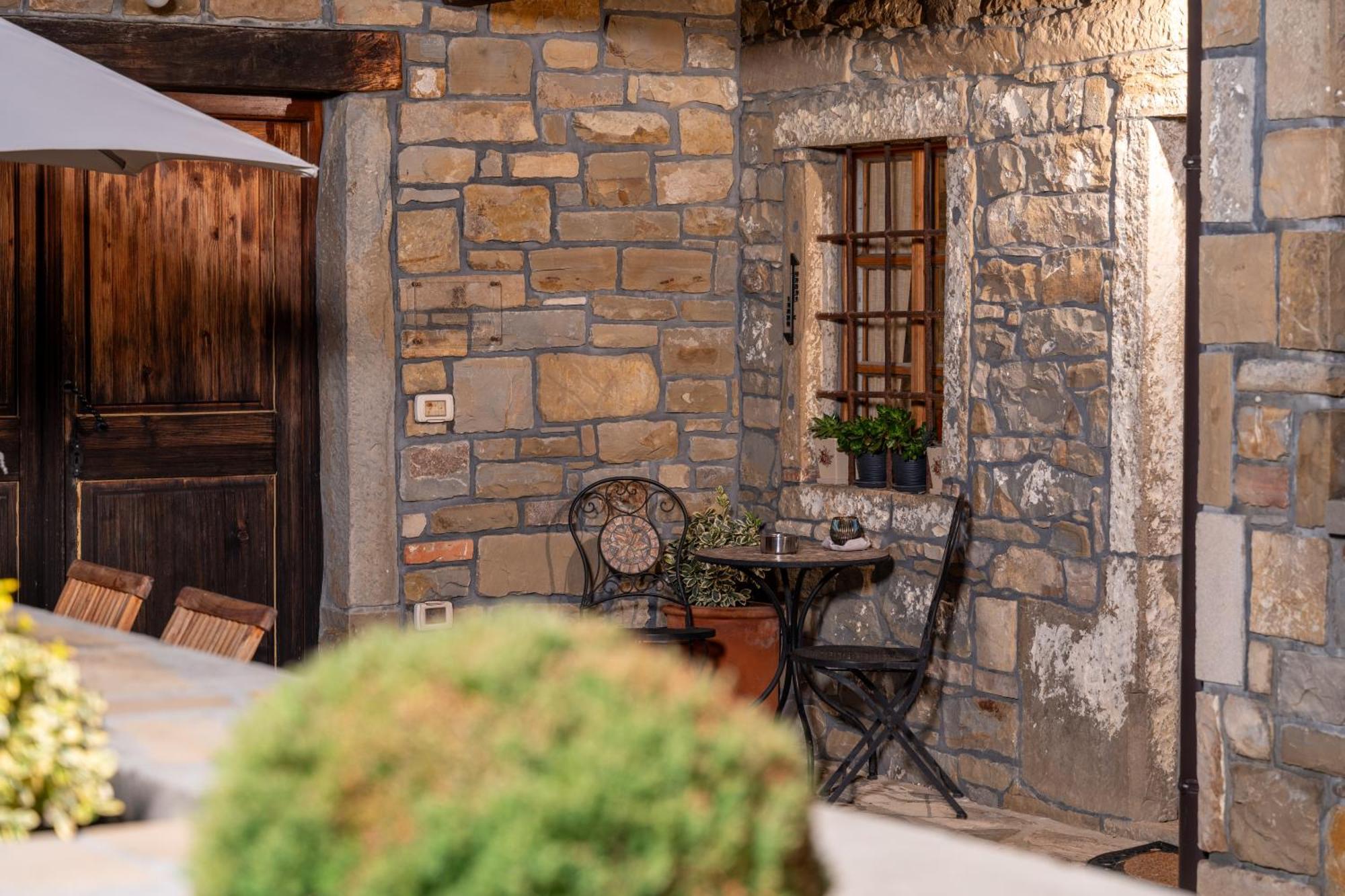 Wine House Rakar Guest House Gračišče Bagian luar foto
